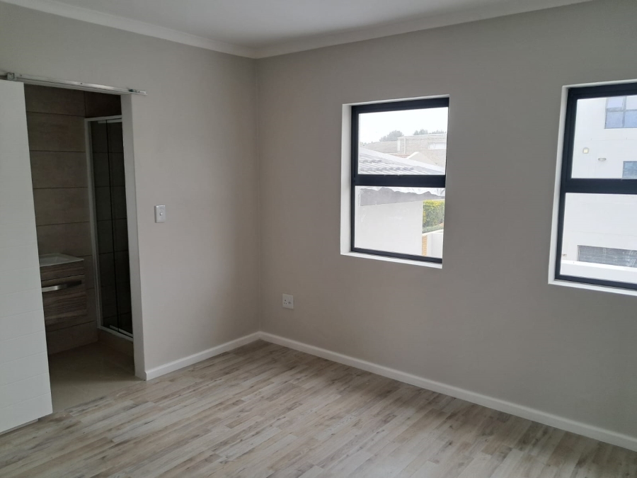 3 Bedroom Property for Sale in Langeberg Ridge Western Cape